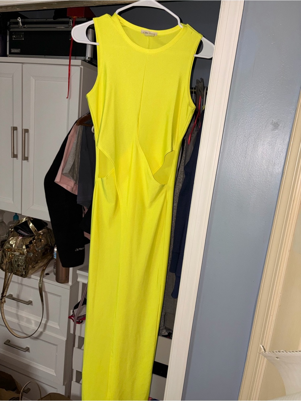 *BRAND NEW* Diva Boutique Online Neon Yellow Small Thrown Diva Short Set - Picture 2 of 6